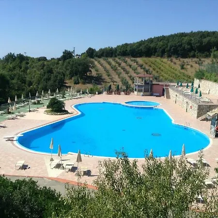 Borgo San Pecoraio Hotel 4*